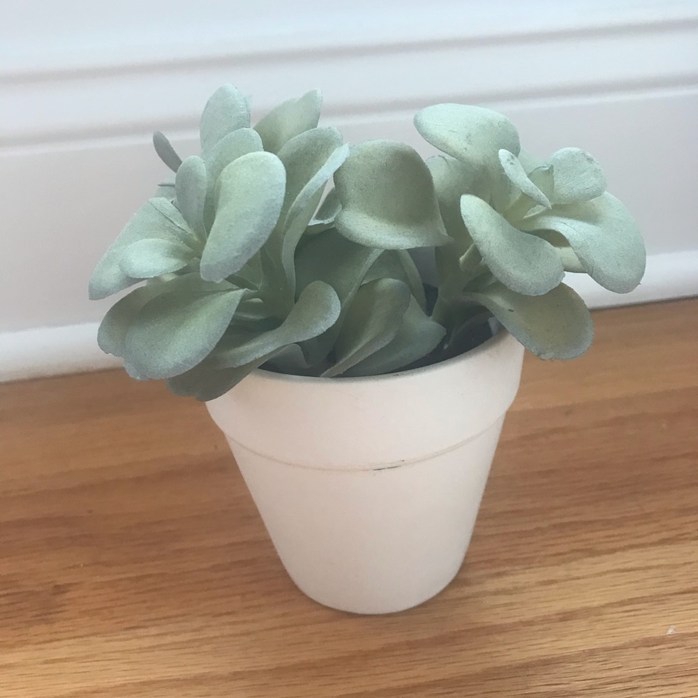 Faux room plant